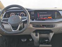 Neu VW Multivan 150 PS (110 kW) 2025 Candyweiß/ starlight blue met Van