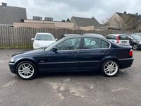 Gebraucht BMW 323 170 PS (125 kW) 2000 Blau Limousine