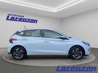 Gebraucht Hyundai i20 Select 101 PS (74 kW) 2020 Clean slate Limousine
