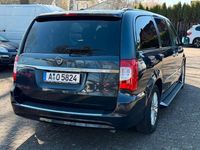 Gebraucht Lancia Voyager Platinum 178 PS (130 kW) 2014 Grau Van / Kleinbus