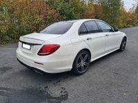Gebraucht Mercedes E220 AMG 194 PS (142 kW) 2016 Weiß Limousine