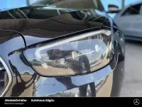Gebraucht Mercedes E220 200 PS (147 kW) 2023 Schwarz Limousine