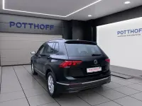 Gebraucht VW Tiguan Life 150 PS (110 kW) 2021 Schwarz SUV