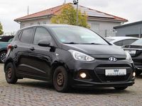 Gebraucht Hyundai i10 Classic 67 PS (49 kW) 2016 Schwarz Kleinwagen