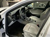 Gebraucht Audi A4 S-Line 204 PS (150 kW) 2023 Weiß Kombi