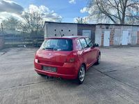 Gebraucht Suzuki Swift 92 PS (67 kW) 2007 Rot Kleinwagen