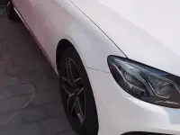 Gebraucht Mercedes E200 Avantgarde 184 PS (135 kW) 2017 Weiß Limousine