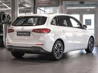 Gebraucht Mercedes B250e Progressive 218 PS (160 kW) 2025 Weiß Van / Kleinbus