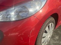 Gebraucht Peugeot 207 88 PS (64 kW) 2006 Rot Limousine