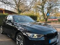 Gebraucht BMW 320 Sport Line 184 PS (135 kW) 2012 Schwarz Limousine