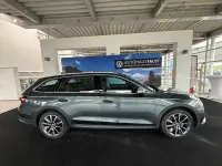 Gebraucht Skoda Octavia 200 PS (147 kW) 2022 Grau metallic Kombi