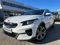 Gebraucht Kia XCeed Spirit 105 PS (77 kW) 2021 (hw2) deluxeweiss met. SUV