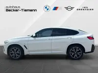 Gebraucht BMW X4 M Sport 245 PS (180 kW) 2023 Alpinweiß uni SUV