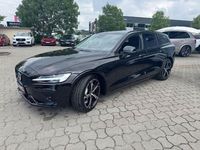 Neu Volvo V60 Plus 349 PS (256 kW) 2025 Schwarz Kombi