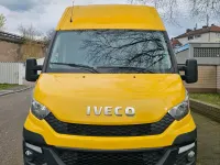 Gebraucht Iveco Daily 116 PS (85 kW) 2017 Gelb Van / Kleinbus