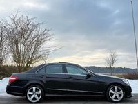 Gebraucht Mercedes E220 AMG line 170 PS (125 kW) 2012 Schwarz Limousine