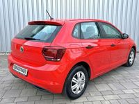 Gebraucht VW Polo Trendline 65 PS (47 kW) 2018 Rot Kleinwagen