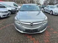 Gebraucht Opel Insignia Edition 163 PS (119 kW) 2013 Silber Kombi