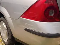 Gebraucht Ford Mondeo 110 PS (80 kW) 2002 Silber Limousine
