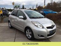 Gebraucht Toyota Yaris Edition 99 PS (72 kW) 2011 Silber Kleinwagen