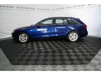 Gebraucht Audi A4 Basis 163 PS (119 kW) 2022 Blau Kombi