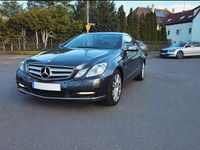 Gebraucht Mercedes E200 184 PS (135 kW) 2011 Grau Coupé
