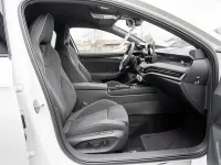 Neu Skoda Superb SportLine 150 PS (110 kW) 2026 Purity weiss Kombi