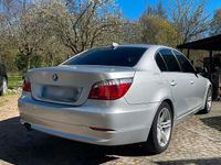 Gebraucht BMW 520 163 PS (119 kW) 2009 Silber Limousine