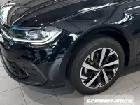 Neu VW Polo 116 PS (85 kW) 2026 Deep black perleffekt (schwarz) Kleinwagen