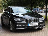 Gebraucht BMW 740 Sport Line 320 PS (235 kW) 2017 Schwarz Limousine