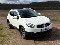 Gebraucht Nissan Qashqai 117 PS (86 kW) 2012 Weiß SUV