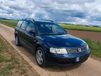 Gebraucht VW Passat 110 PS (80 kW) 2000 Blau Kombi