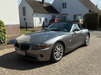 Gebraucht BMW Z4 170 PS (125 kW) 2004 Silber Cabrio
