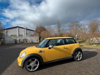Usata Mini Cooper 75 CV (55 kW) 2009 Giallo Utilitaria