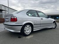 Gebraucht BMW 316 Exclusive 105 PS (77 kW) 1999 Silber Limousine