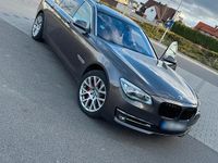 Gebraucht BMW 750L 381 PS (280 kW) 2012 Limousine