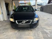 Gebraucht Volvo V50 136 PS (100 kW) 2010 Schwarz Kombi