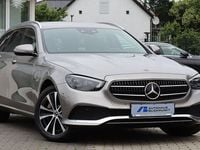 Gebraucht Mercedes E300 AMG 306 PS (225 kW) 2020 Selenitgrau (metallic) Limousine
