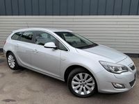 Gebraucht Opel Astra Innovation 140 PS (102 kW) 2012 Silber Kombi