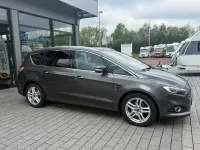 Gebraucht Ford S-MAX Titanium 241 PS (177 kW) 2018 Grau Van / Kleinbus
