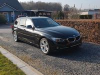 Gebraucht BMW 330 Sport Line 258 PS (189 kW) 2015 Schwarz Kombi