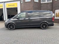 Gebraucht Mercedes V300 AMG line 239 PS (175 kW) 2021 Grau Van / Kleinbus