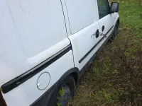 Gebraucht Opel Combo 80 PS (58 kW) 2006 Weiß Van / Kleinbus