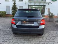 Gebraucht Skoda Fabia 90 PS (66 kW) 2016 Grau Limousine