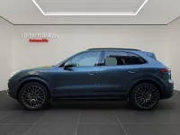 Gebraucht Porsche Cayenne 441 PS (324 kW) 2018 Blau SUV