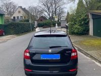 gebraucht Skoda Rapid 1.4 TDI DSG Active Spaceback Active