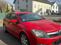 Gebraucht Opel Astra 89 PS (65 kW) 2009 Rot Kleinwagen