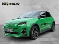 Gebraucht Renault R5 110 kW (150 PS) 2024 Grün (popgreen / blackpearlschwarz) Kleinwagen