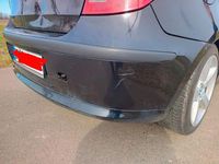 Gebraucht BMW 118 143 PS (105 kW) 2010 Schwarz Kleinwagen