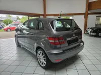 Gebraucht Mercedes B170 Sport 116 PS (85 kW) 2008 Grau Van / Kleinbus